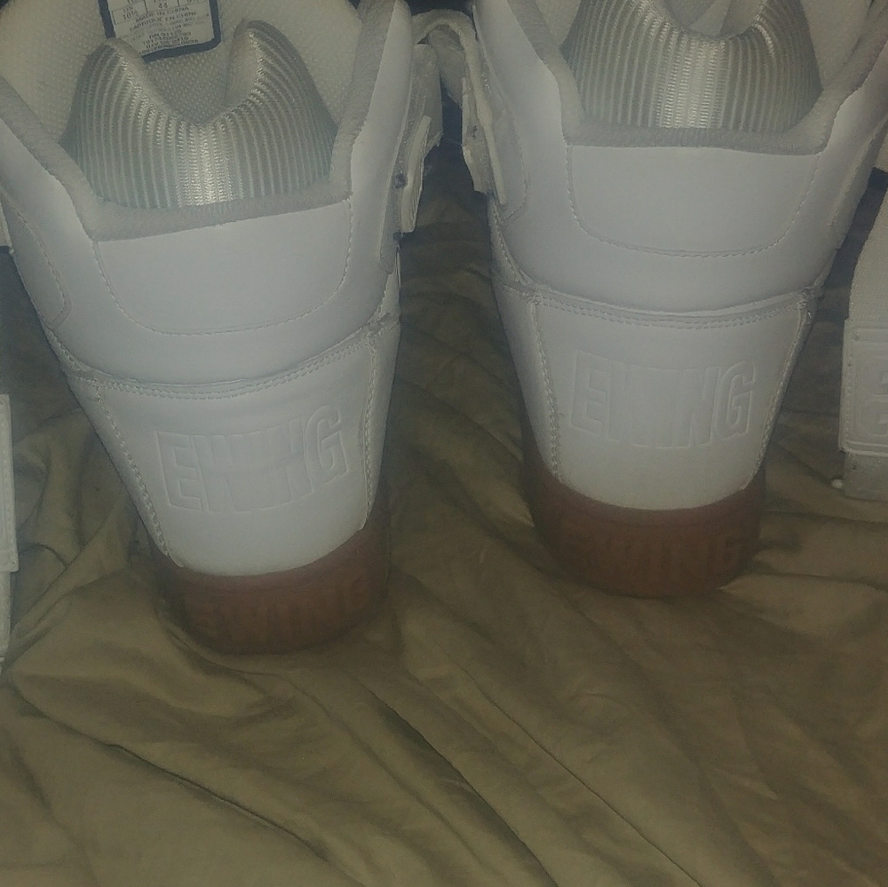 Patrick Ewing 33s high